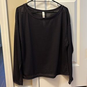 Lululemon shirt